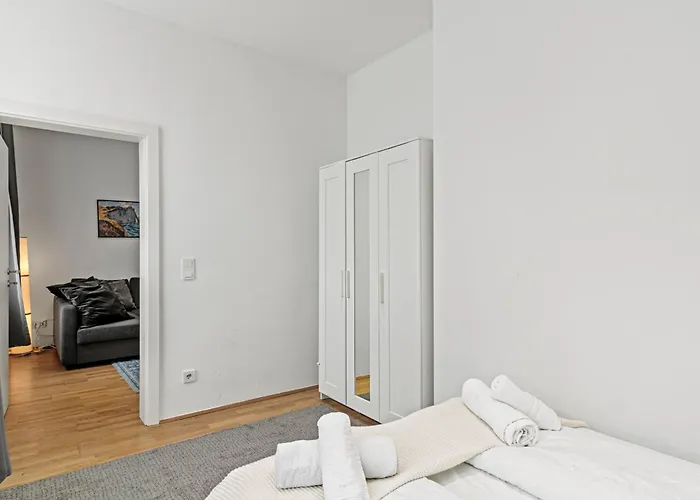 Cozy Near Center Apartman